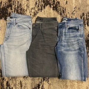 3 pairs of jeans: size 28
